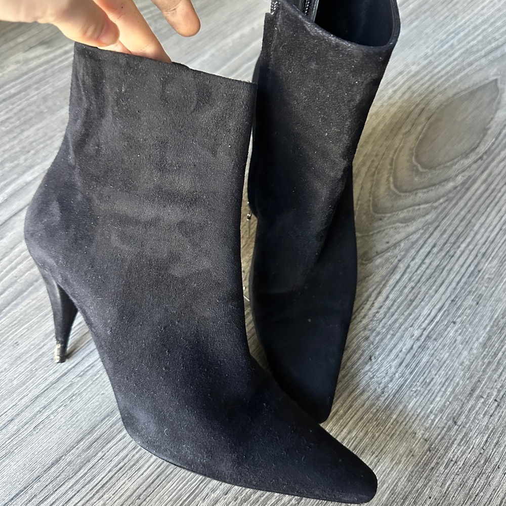 SAINT LAURENT black suede booties size 39​ - Picture 7 of 7